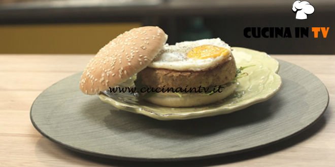 Pronto e postato | Burger vegetariano ricetta Benedetta Parodi