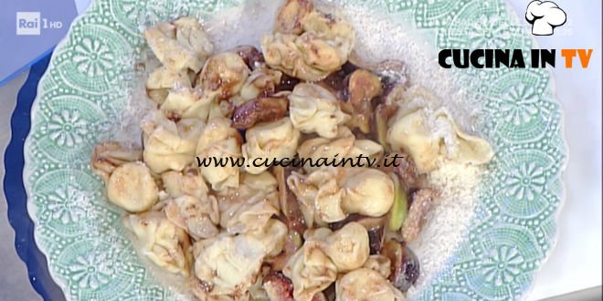Prova del Cuoco | Fiocchetti al Montasio cannella e fichi ricetta Persegani