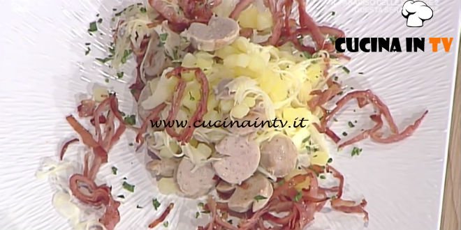 La Prova del Cuoco - Wurstel alla birra con cavolo cappuccio speck e patate ricetta Cristian Bertol