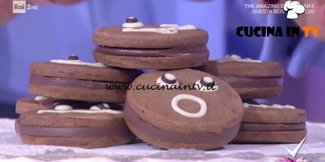 Detto Fatto - Biscotti al cioccolato con crema di nocciole ricetta Davide Comaschi