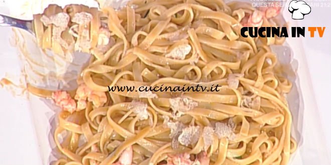 Prova del Cuoco | Fettuccine gamberi e tartufo nero ricetta Pascucci