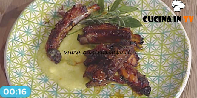 La Prova del Cuoco - Costine di maiale glassate con purè di mele ricetta Francesca Marsetti