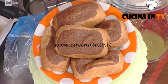 La Prova del Cuoco - Fagottini con crema pasticcera al cioccolato e arancia ricetta Sal De Riso