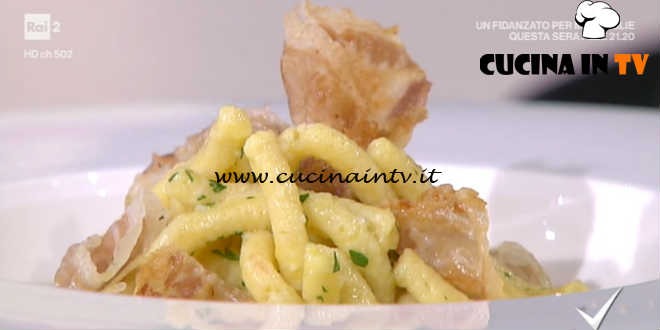 Detto Fatto | Passatelli cardi e guanciale ricetta Stefano Ciotti
