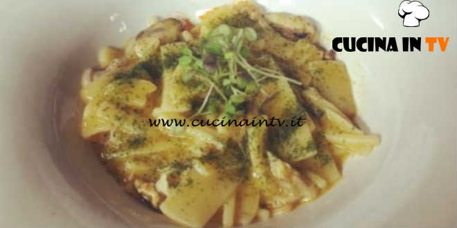 Cotto e Mangiato | Pasta mista con frutti di mare curcuma e limone salato ricetta Tessa Gelisio