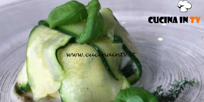 Cotto e Mangiato | Sformatino di zucchine e mozzarella ricetta Tessa Gelisio
