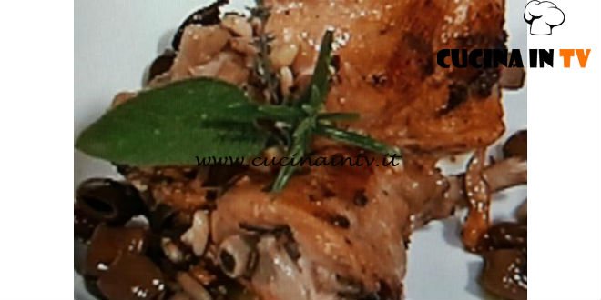 Cotto e Mangiato | Coniglio alla ligure con olive taggiasche e pinoli ricetta Tessa Gelisio