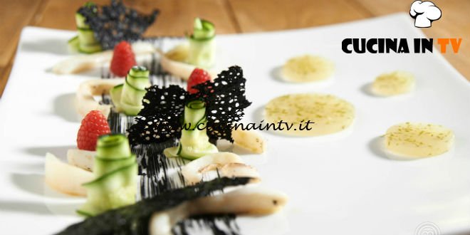 Masterchef Italia 7 - ricetta Seppia cialda al suo nero e gel al tè verde e lime di Marianna Calderaro