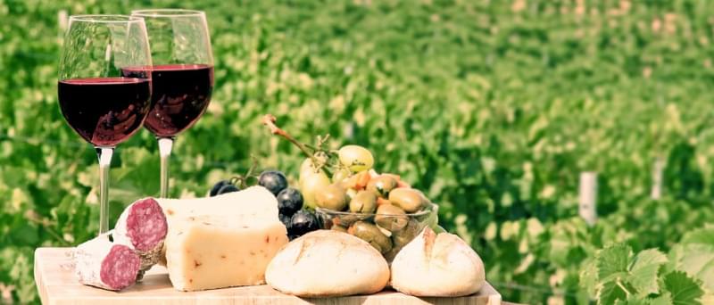Itinerari enogastronomici da immortalare con un fotolibro