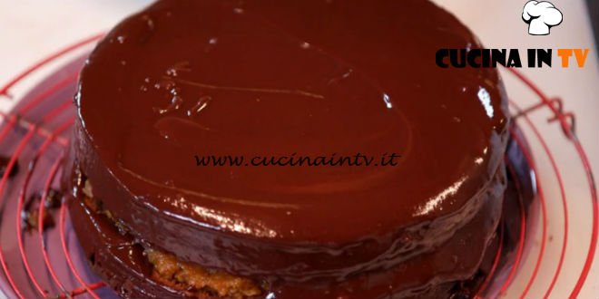 Ricette all’italiana | Torta al cioccolato ricetta Anna Moroni