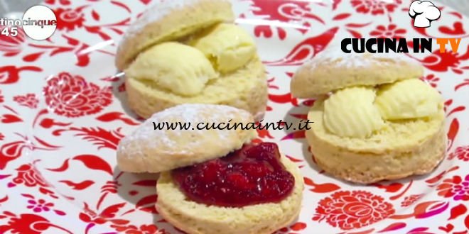 Mattino Cinque | Scones dolci allo zafferano ricetta Samya