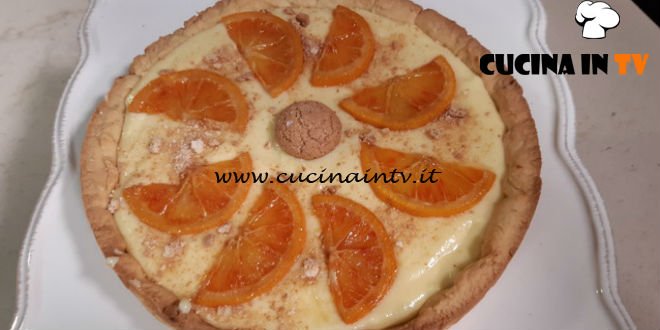 Cotto e Mangiato | Crostata di amaretti con crema all’arancia ricetta Tessa Gelisio