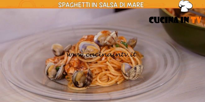 Ricette all'italiana - ricetta Spaghetti in salsa di mare di Anna Moroni