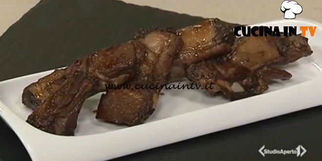 Cotto e Mangiato | Costine di maiale laccate al miele ricetta Tessa Gelisio
