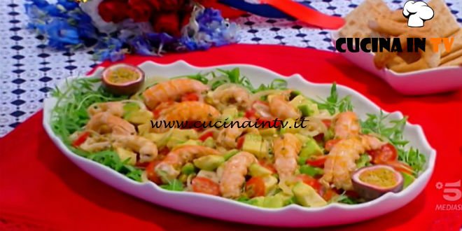 Mattino Cinque - ricetta Insalata tiepida di scampi e frutto della passione di Samya