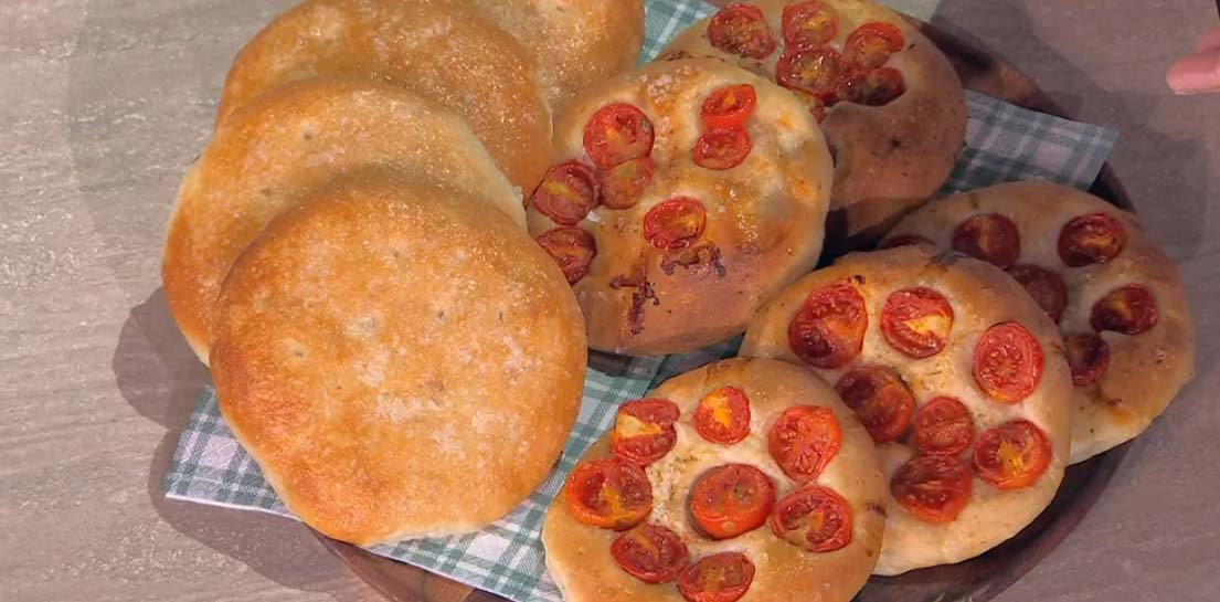 È sempre mezzogiorno | Focaccine per la scuola ricetta Fulvio Marino
