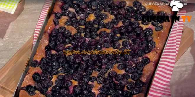 È sempre mezzogiorno | schiacciata Toscana all’uva ricetta Fulvio Marino