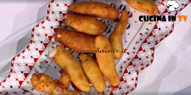 È sempre mezzogiorno | Zeppole salate ricetta Daniele Persegani