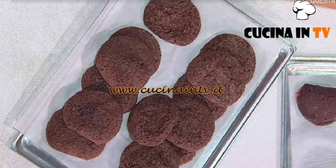 È sempre mezzogiorno | Biscottoni al cacao ricetta Daniele Persegani