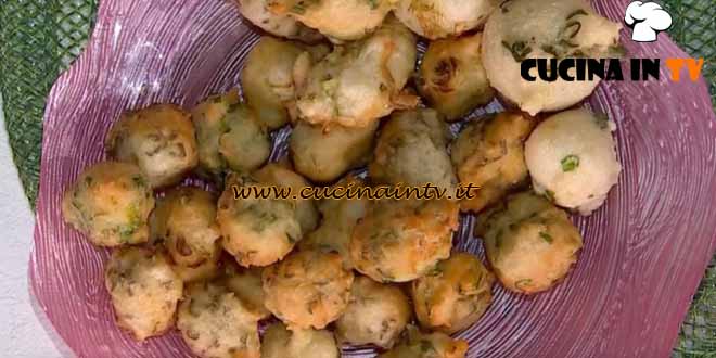 È sempre mezzogiorno | Frittelle genovesi ricetta Daniele Persegani