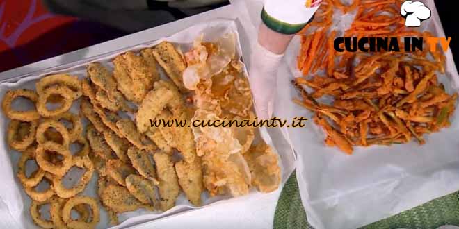 È sempre mezzogiorno | Frittura di pesce e verdure ricetta Gemelli Billi