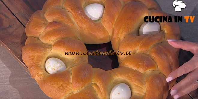 È sempre mezzogiorno | Treccia di pane pasquale ricetta Fulvio Marino