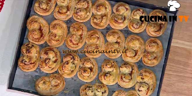 È sempre mezzogiorno | Ventagli di sfoglia ricetta Daniele Persegani