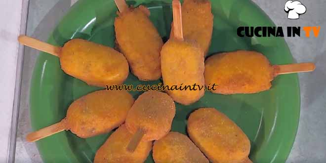 È sempre mezzogiorno | Carbonara da passeggio ricetta Barbara Agosti