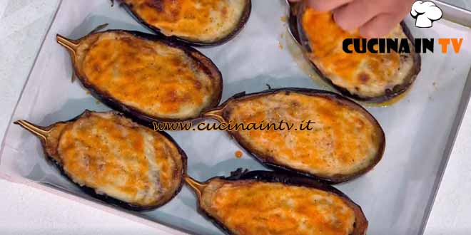 È sempre mezzogiorno | Moussaka ricetta Daniele Persegani