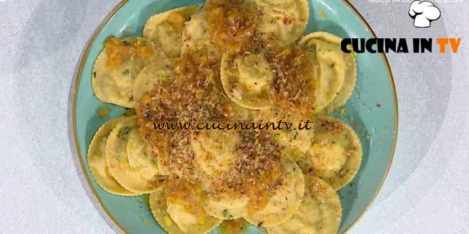 È sempre mezzogiorno | Ravioloni con pesca e ricotta ricetta gemelli Billi