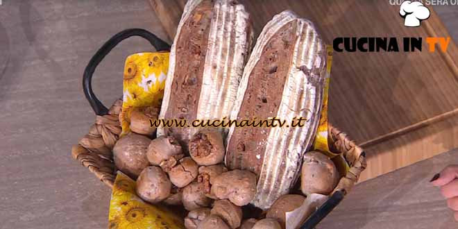 È sempre mezzogiorno | Pane rustico alle noci ricetta Fulvio Marino