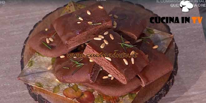 È sempre mezzogiorno | Quasi un castagnaccio ricetta Fulvio Marino