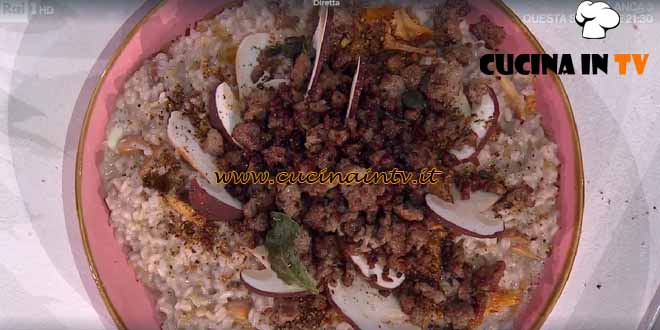 È sempre mezzogiorno | Risotto salsiccia e funghi ricetta Sergio Barzetti