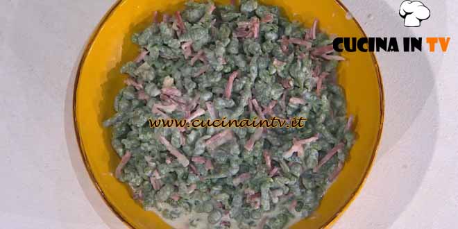 È sempre mezzogiorno | Spatzle tirolesi ricetta Barbara De Nigris