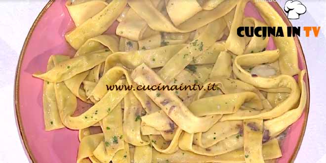 È sempre mezzogiorno | Tagliatelle al limone ripiene ricetta Daniele Persegani