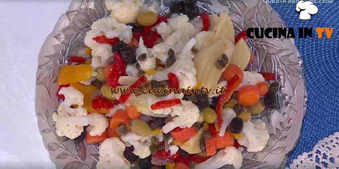 È sempre mezzogiorno | Insalata di rinforzo ricetta Daniele Persegani