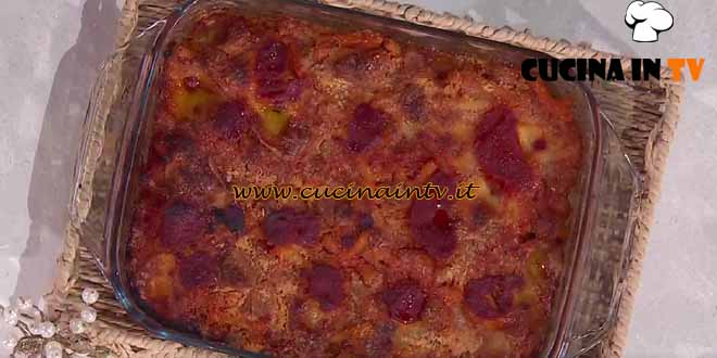 È sempre mezzogiorno | Pasta al forno delle feste ricetta Antonella Ricci