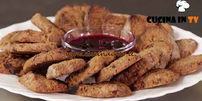 La cucina delle monache | Malanni di magro con salsa ai mirtilli